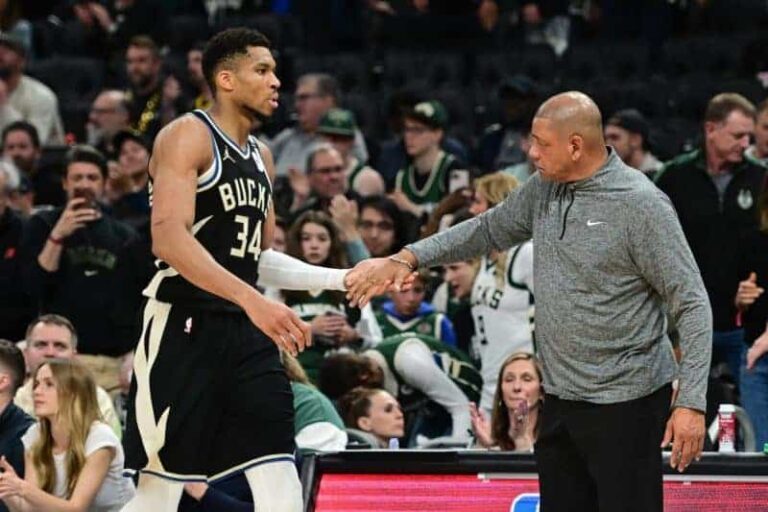 Toronto Raptors, Giannis Antetokounmpo, Milwaukee Bucks, Myles Turner