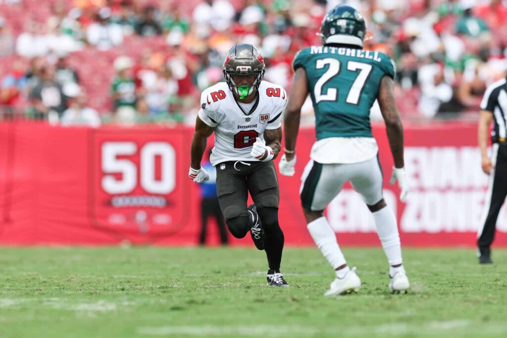 Quinyon Mitchell vs Tampa Bay