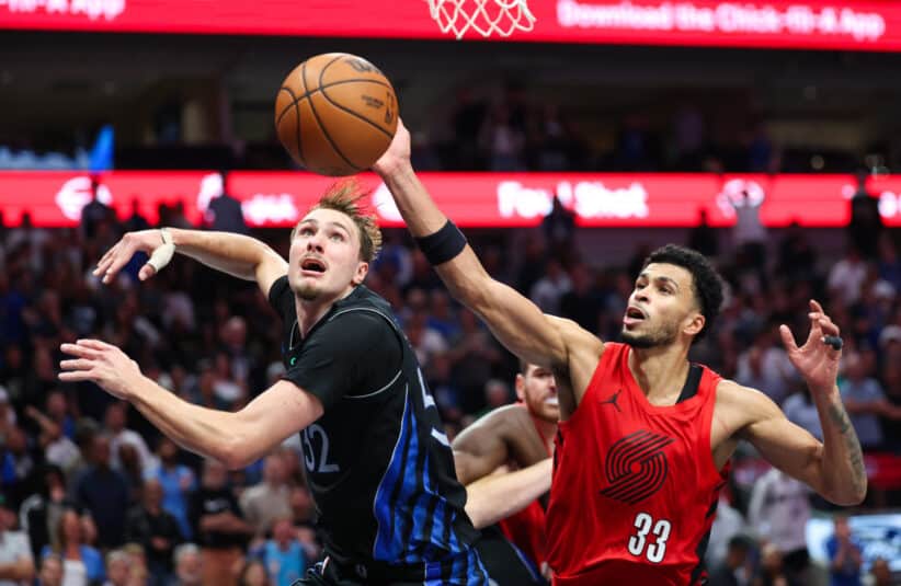 Mavericks vs Trail Blazers