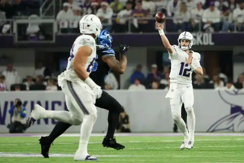 Vikings knock off Lions